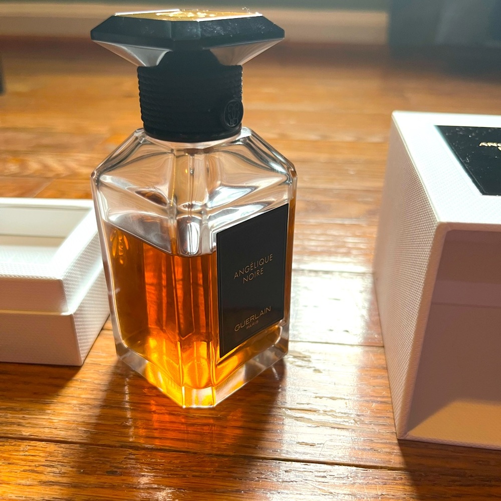 📍SOLD📍Guerlain Angelique Noire 100ML